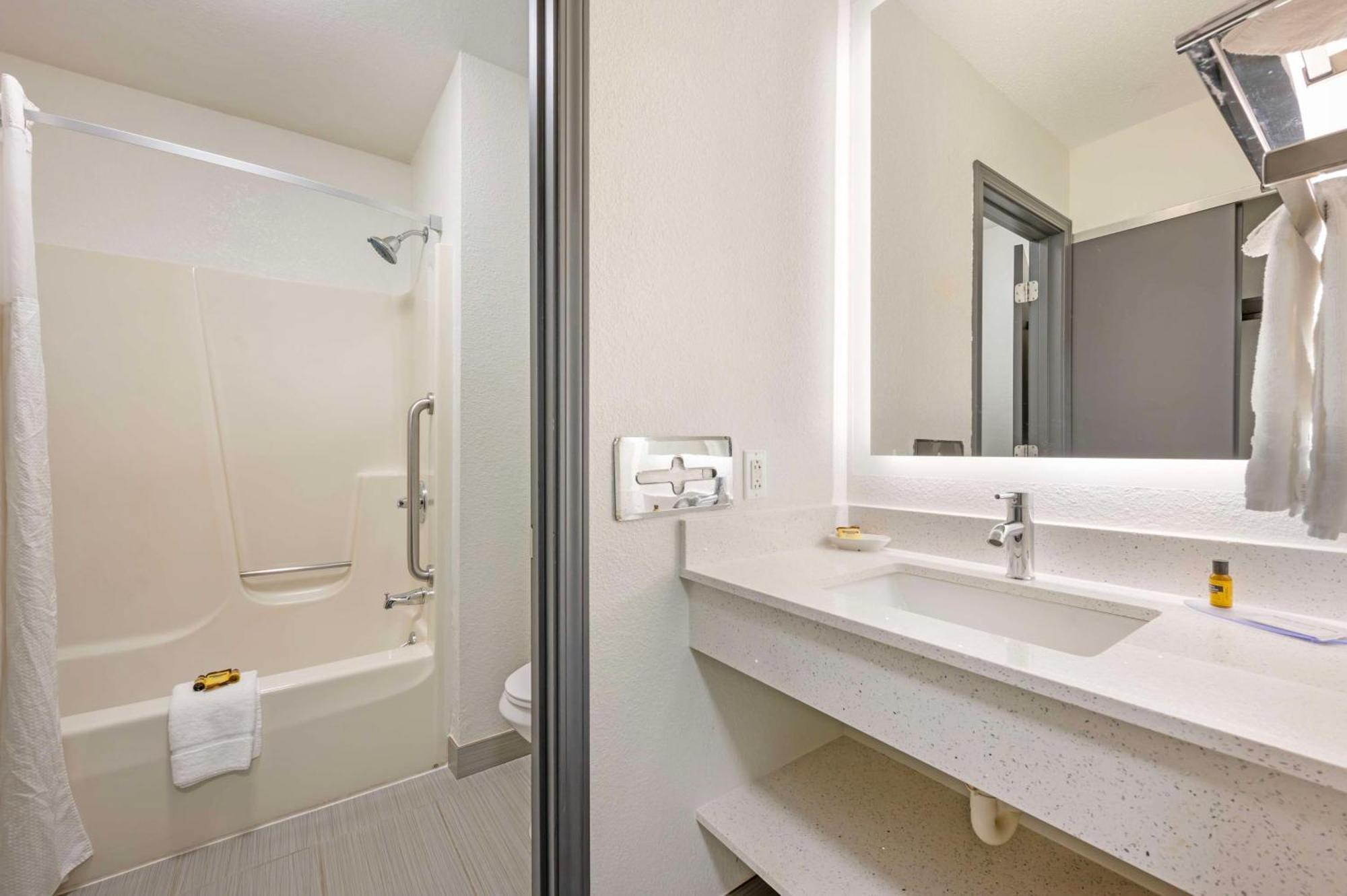 Best Western Plus Андерсон Екстер'єр фото